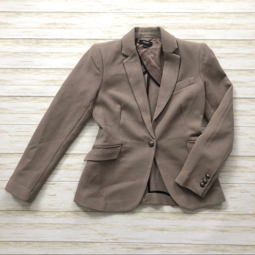 Textured Cappuccino Blazer